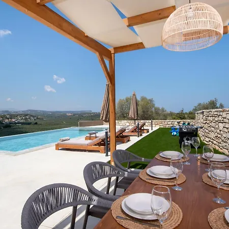 Calmo Luxury Villas, With Pool Tranquil Elegance, By Thinkvilla Lameriana