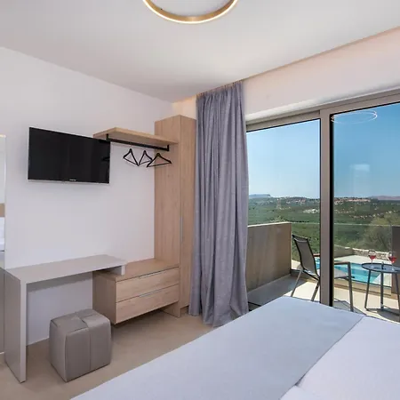 Calmo Luxury Villas, With Pool Tranquil Elegance, By Thinkvilla Villa *