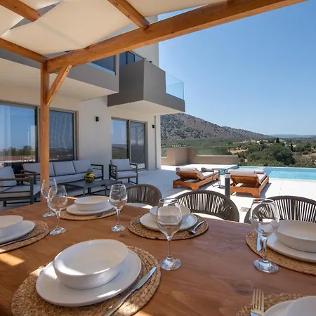 Calmo Luxury Villas, With Pool Tranquil Elegance, By Thinkvilla Villa *